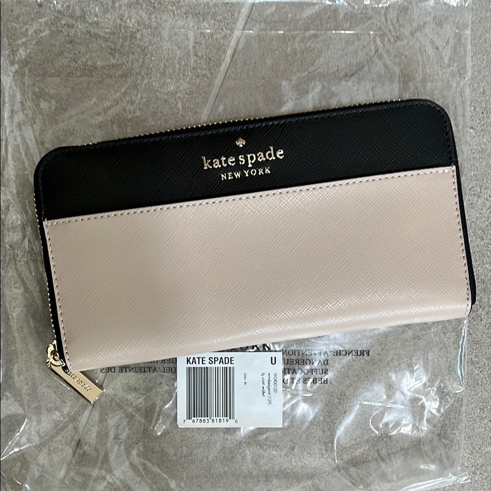 Kate Spade Black and Cream Zip Wallet